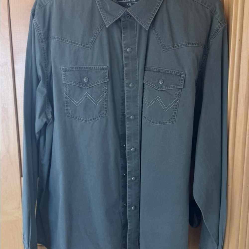Men's OLIVE GREEN WRANGLER retro snap long sleeve shirt